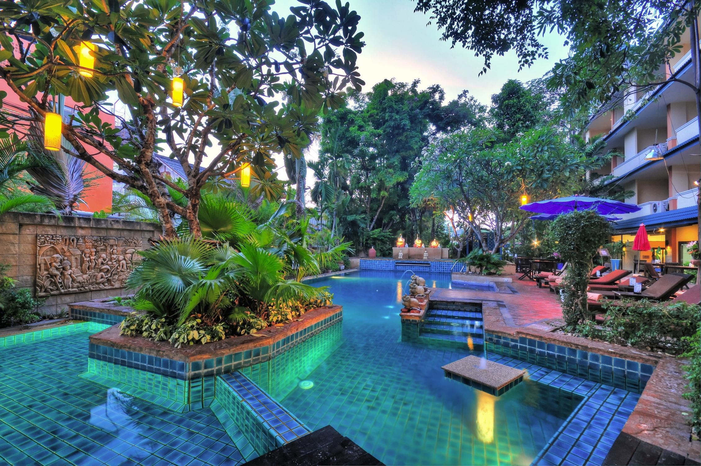 Gazebo Resort, Pattaya Exterior photo